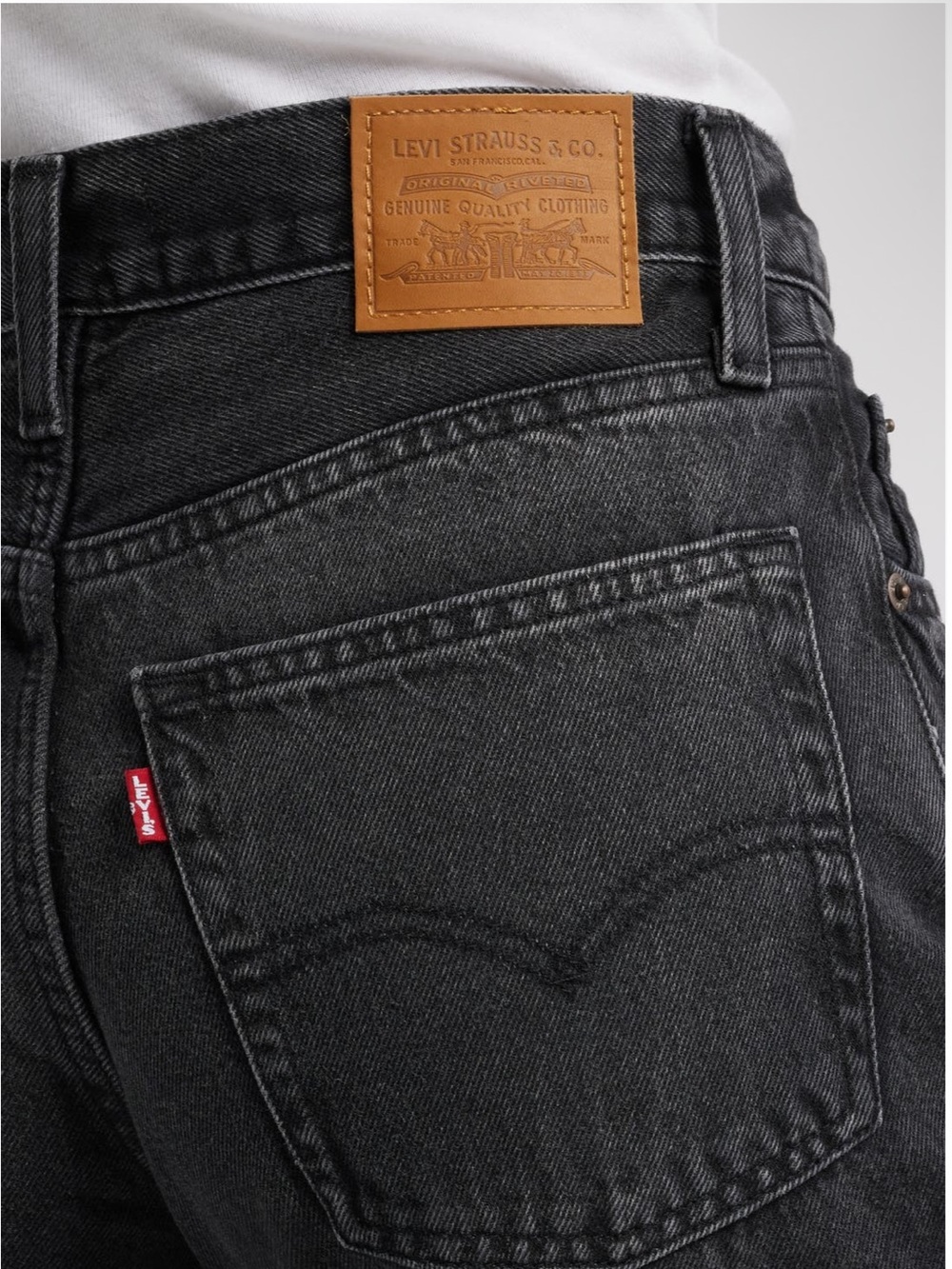 LEVI’S BAGGY DAD STRAIGHT LEG JEANS - Picture 6 of 6